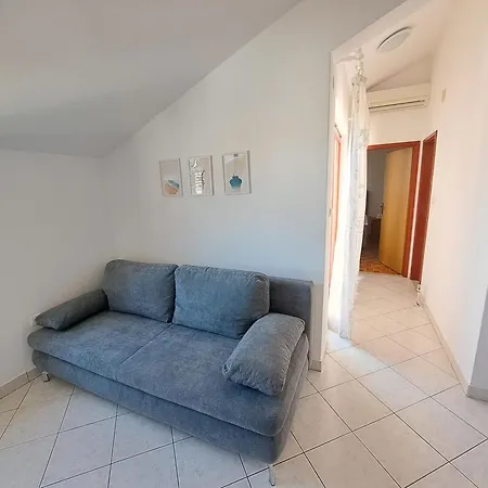 Appartamento Sanja-centar *