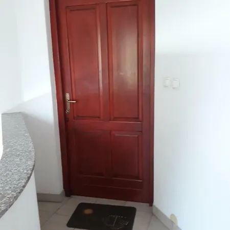 Sanja-centar *